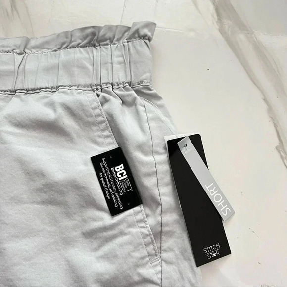 Stitch Star Missy Shorts Size Small Pull-On Paper Bag Waist Style Light Gray - Picture 10 of 10